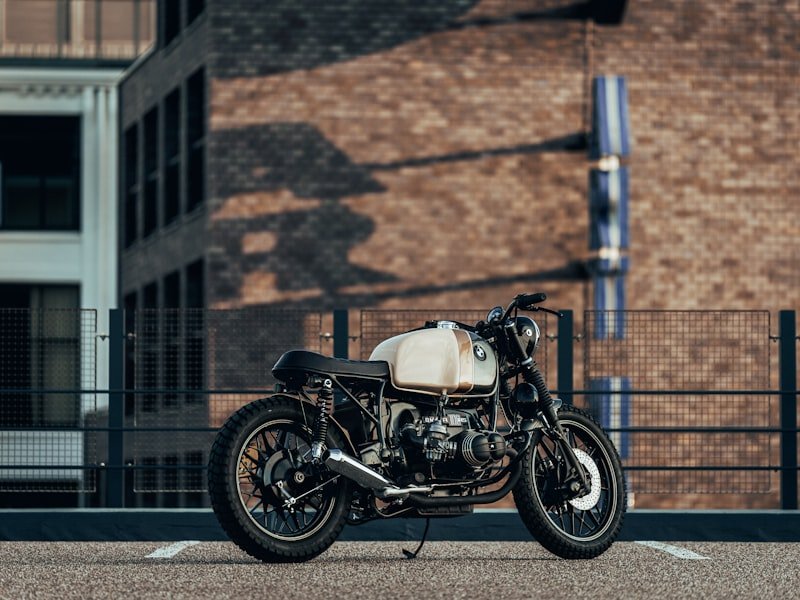 Cafe Racer